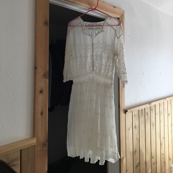 TRADED Provençal Dress in Salt - Picture 4 of 7