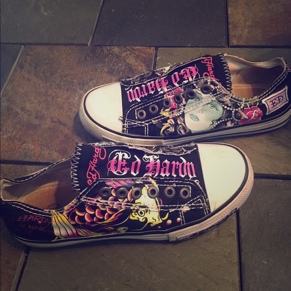 Women's Ed Hardy slip on shoes size 6