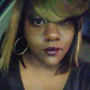 Meet your Posher, Antoinette