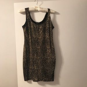 Sleeveless Leopard Dress