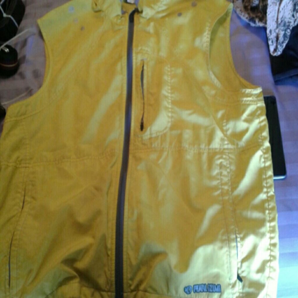 pearl Izumi reflective athletic vest