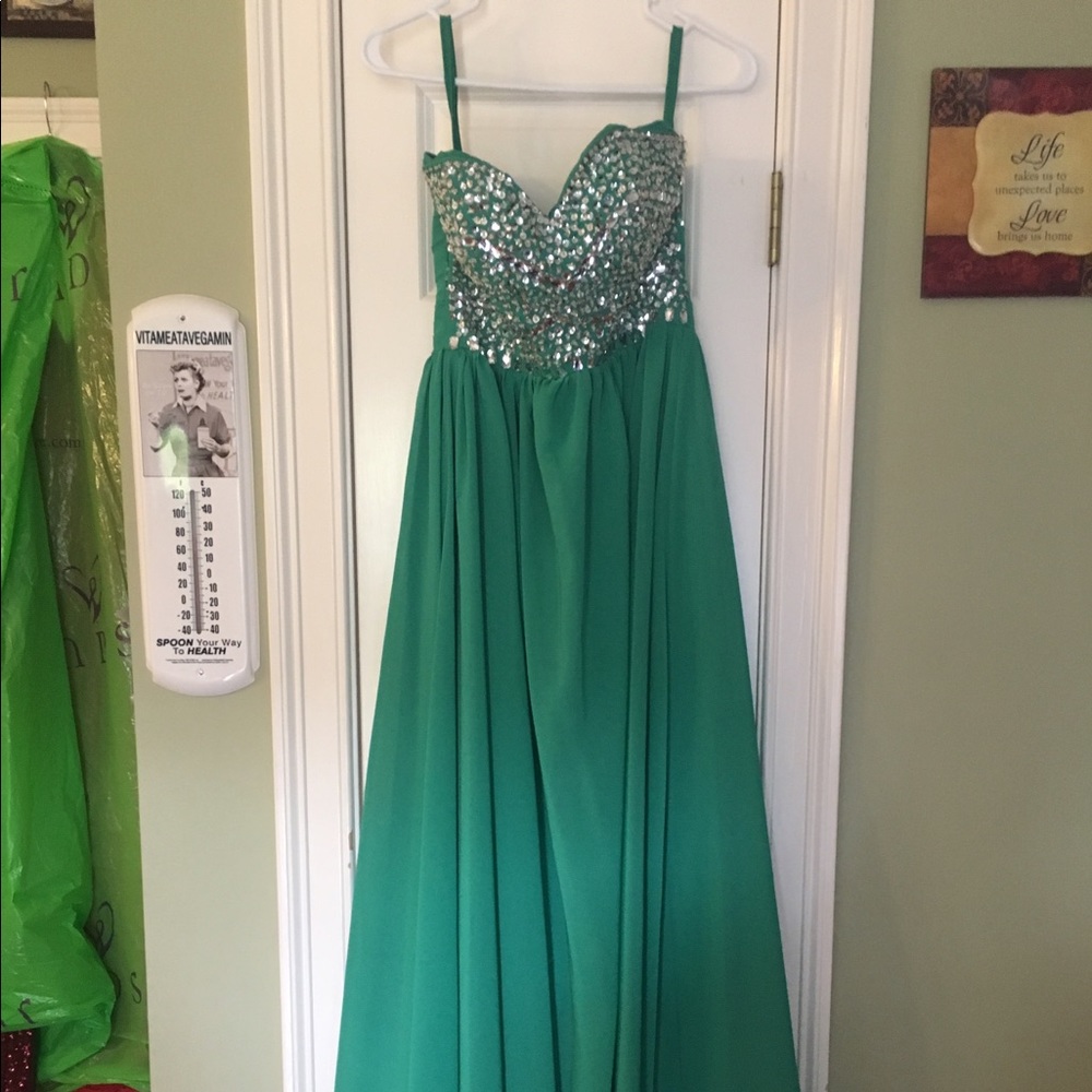 Green sparkle formal dress