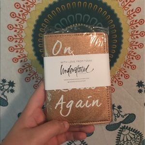 Understated Leather On The Road Again Travel Set