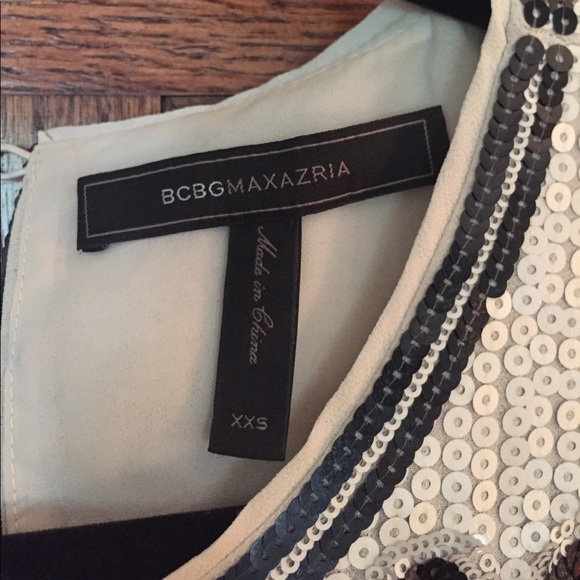 BCBG OCCASION DRESS - Picture 2 of 8