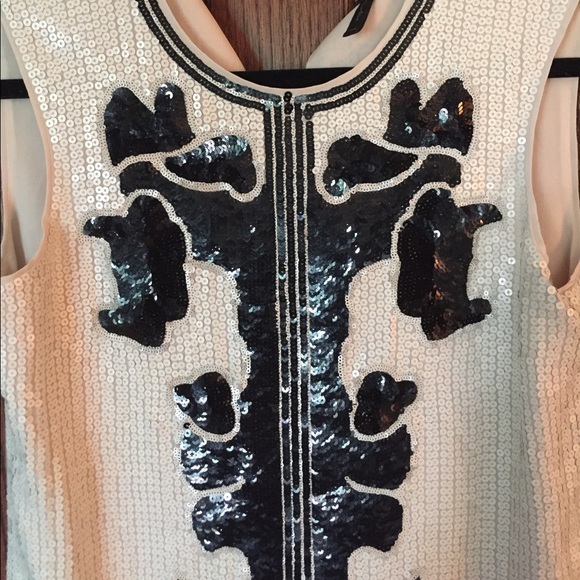 BCBG OCCASION DRESS - Picture 4 of 8