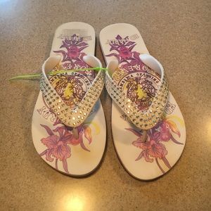 Size 5 Ed Hardy flip flops