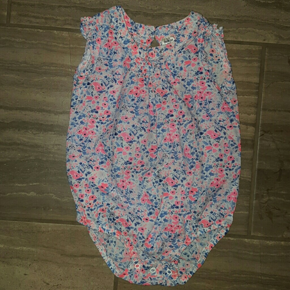 Super cute, floral baby girl onesie, 18M!