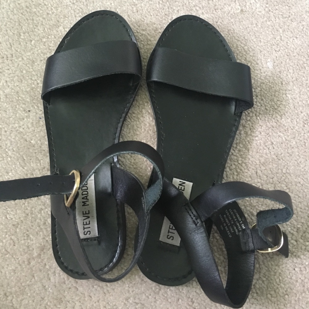 Steve Madden donddi sandals