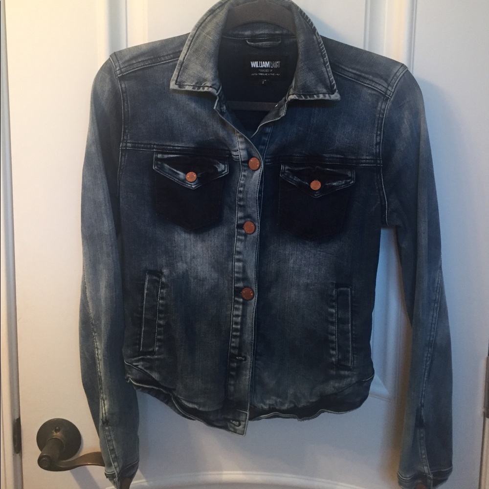 Light weight denim jacket