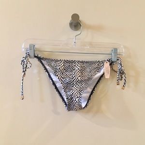 Victoria secret string bikini bottoms