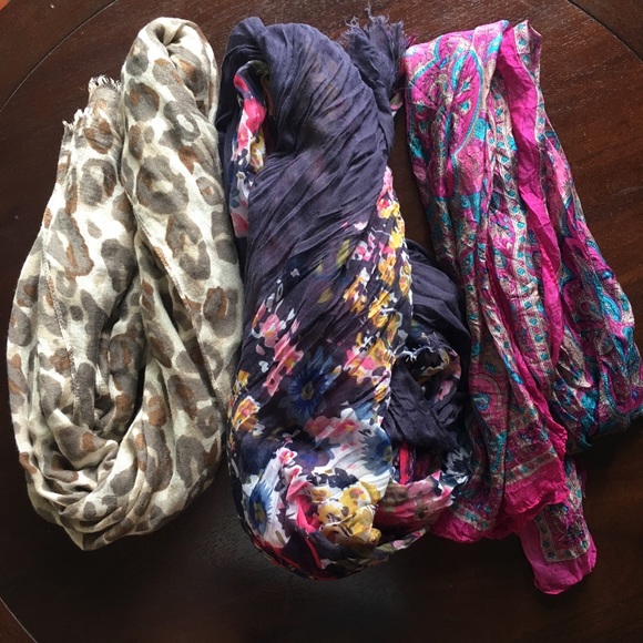 Accessories - Scarf Bundle!!!