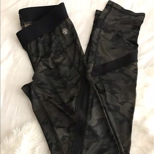 Camo athletic pants
