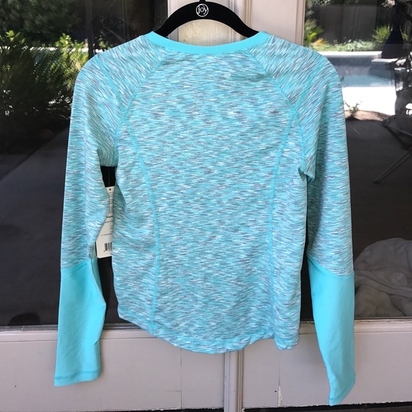 athletic long sleeve - Picture 2 of 4