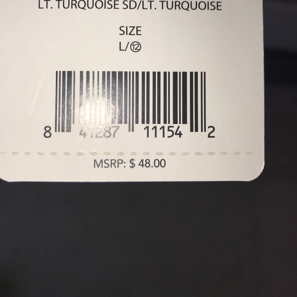 athletic long sleeve - Picture 4 of 4