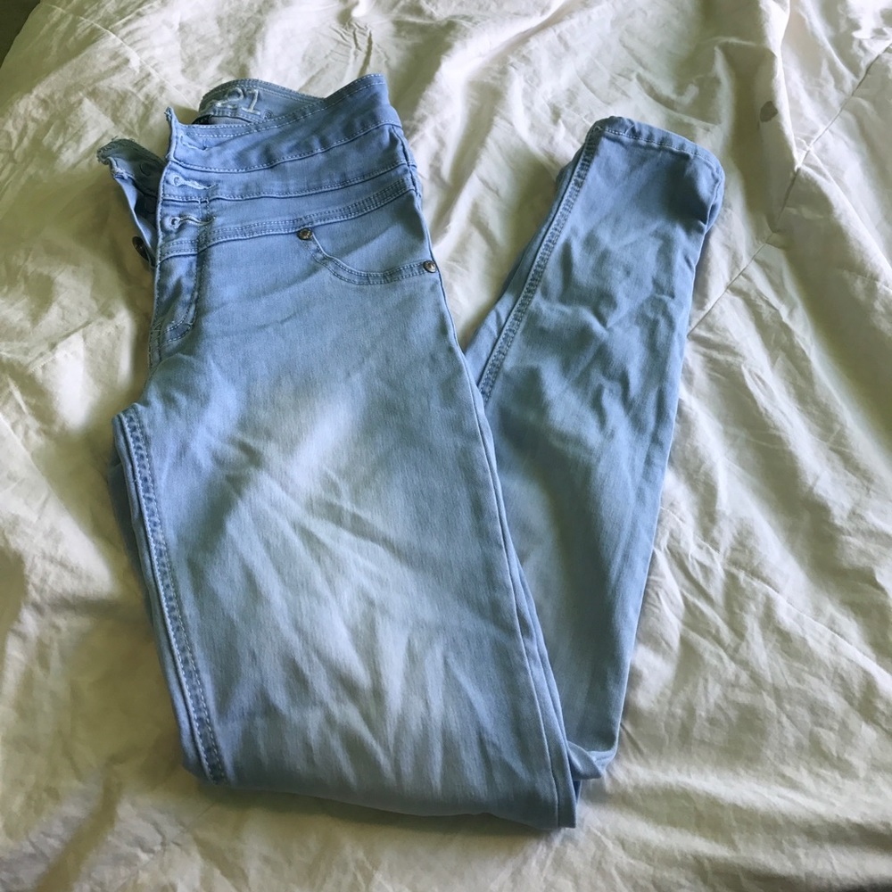 Light wash high waisted jeggings