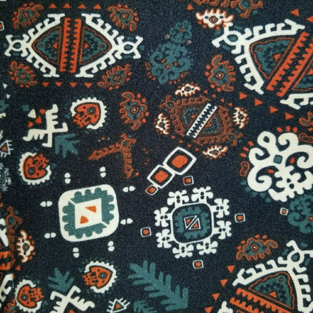 **SOLD** OS LuLaRoe Leggings
