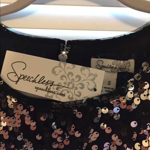 NWT SPEECHLESS SEQUINED MINI-DRESS Size 5 - Picture 6 of 8