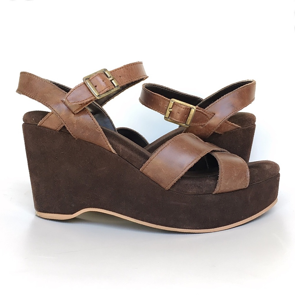 Natural comfort brown leather wedges