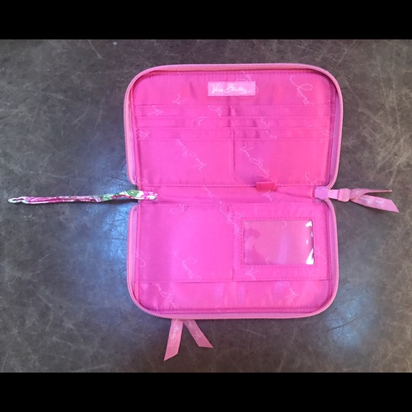 MAKE OFFER! Authentic Vera Bradley Wallet/Wristlet - Picture 3 of 4