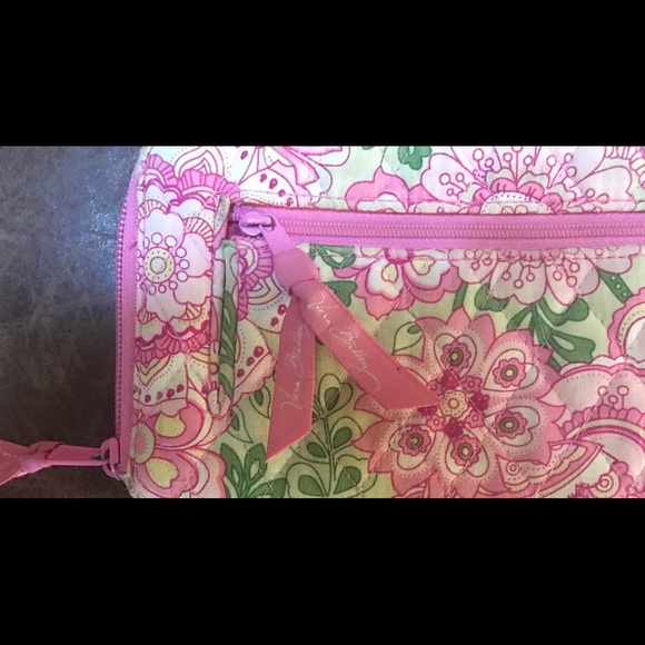MAKE OFFER! Authentic Vera Bradley Wallet/Wristlet - Picture 4 of 4