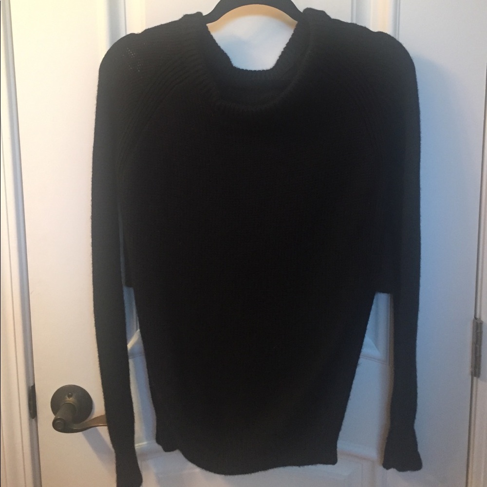 Lululemon sweater