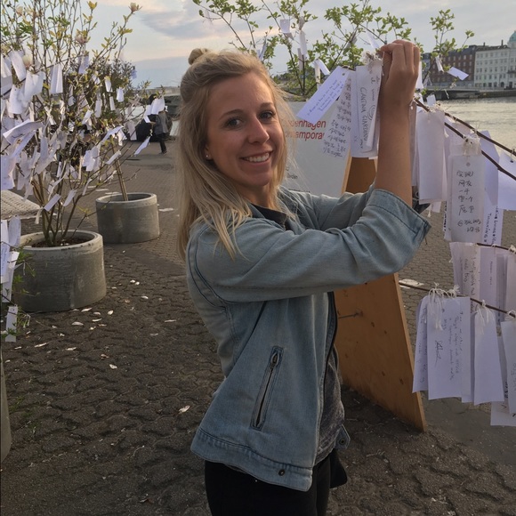 Meet your Posher, Kaitlyn - Picture 1 of 1