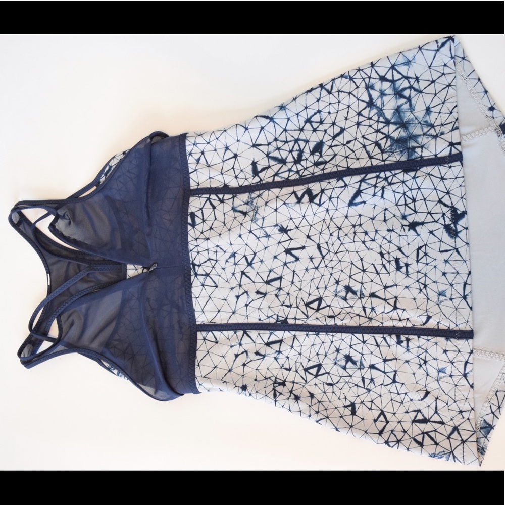 Lululemon Top size 6