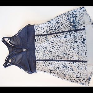 Lululemon Top size 6