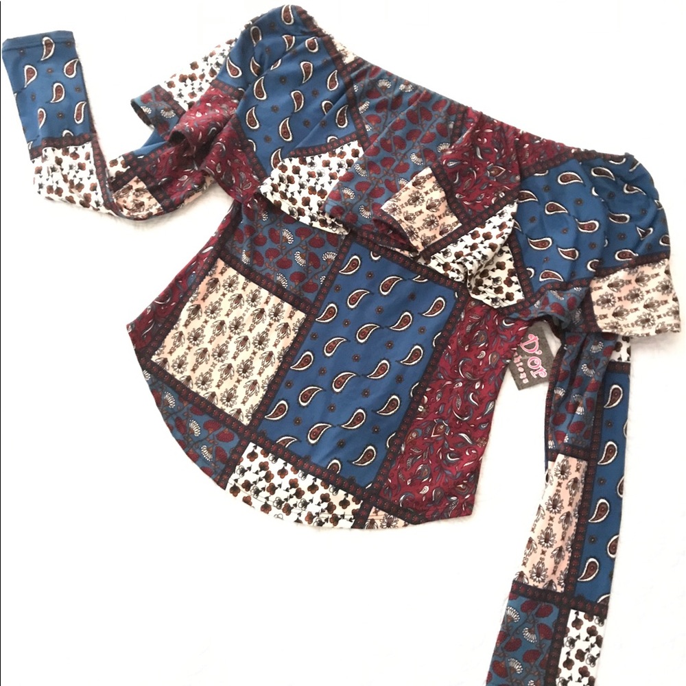 Off the shoulder shirt + western print