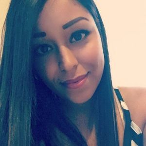 Meet your Posher, Aleida