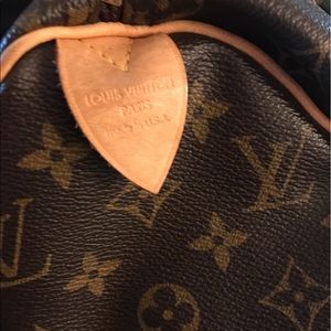 Louis Vuitton speedy 25