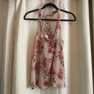 Floral loose razor back blouse