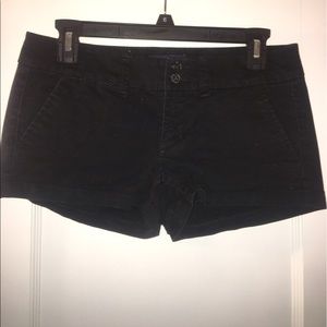AEO black shorts