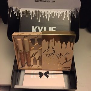 Kylie Cosmetics Send More Nudes Velvets