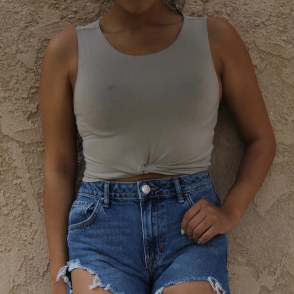 Knot Crop Too