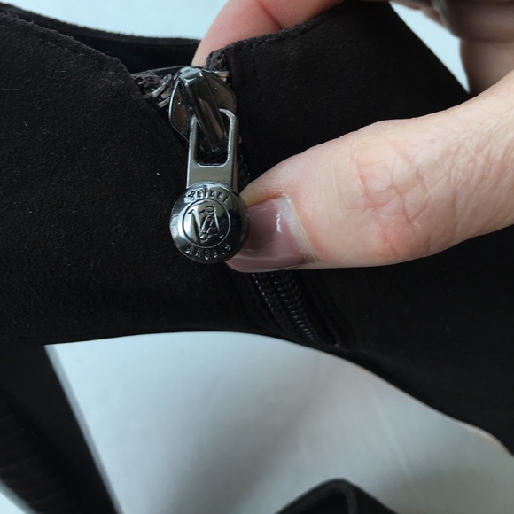 Velvet Angels suede platform Booties - Picture 5 of 8