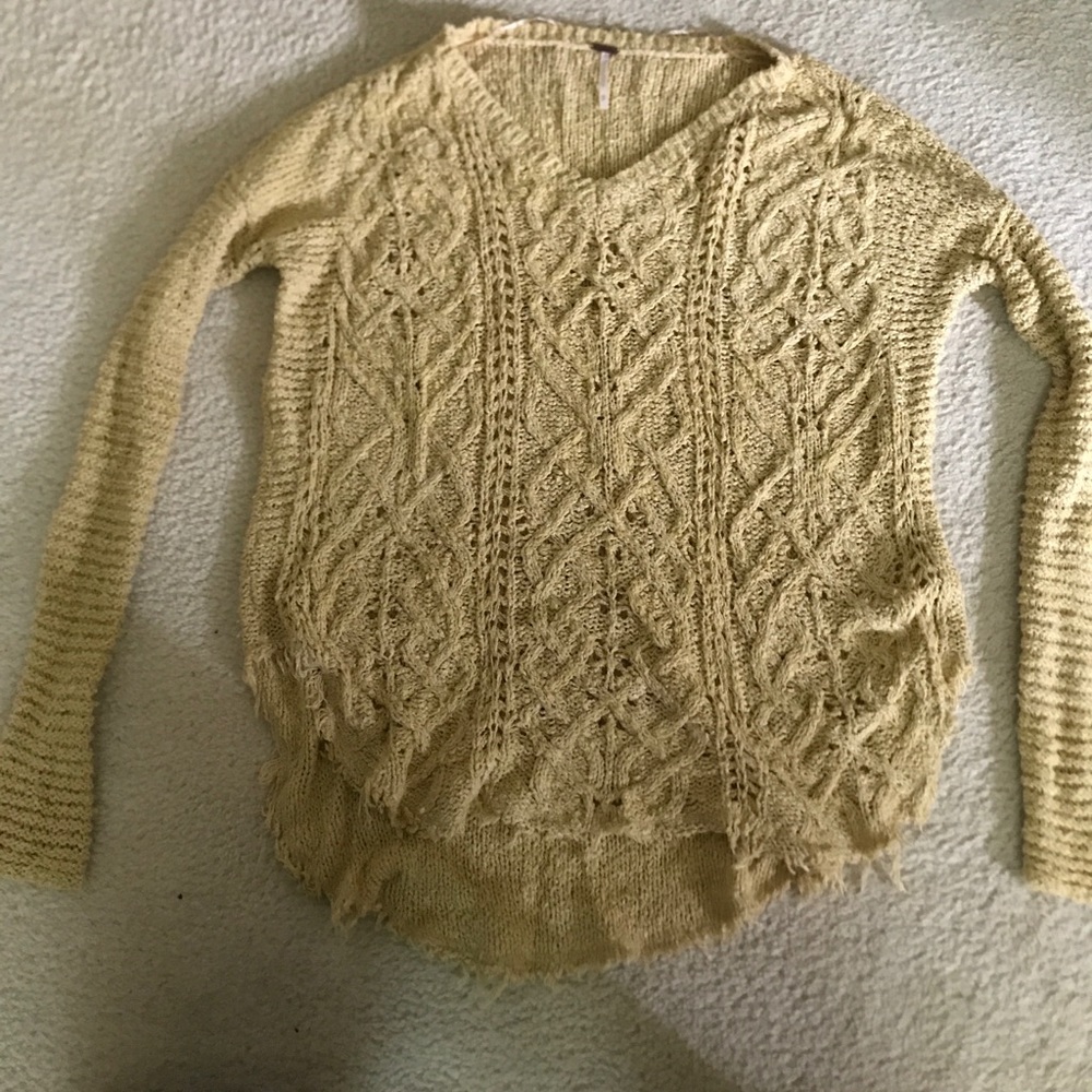 Free People classic sweater!! Brand new!