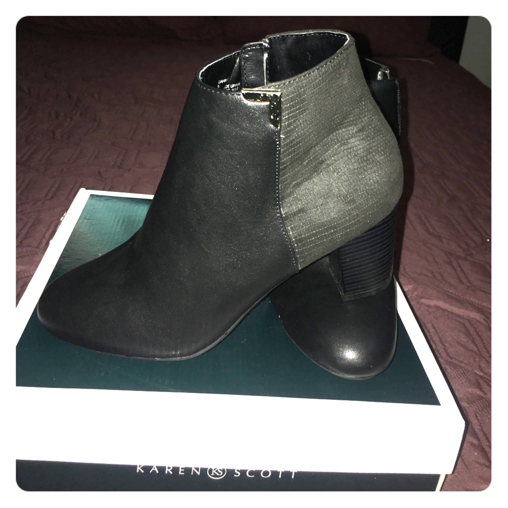 Never worn Karen Scott ankle boots