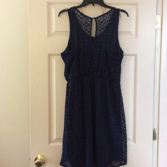 Navy high-low eyelet dress with beaded front - Picture 2 of 6