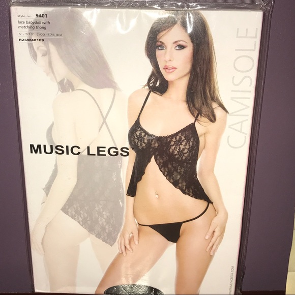 Lingerie - Picture 2 of 2