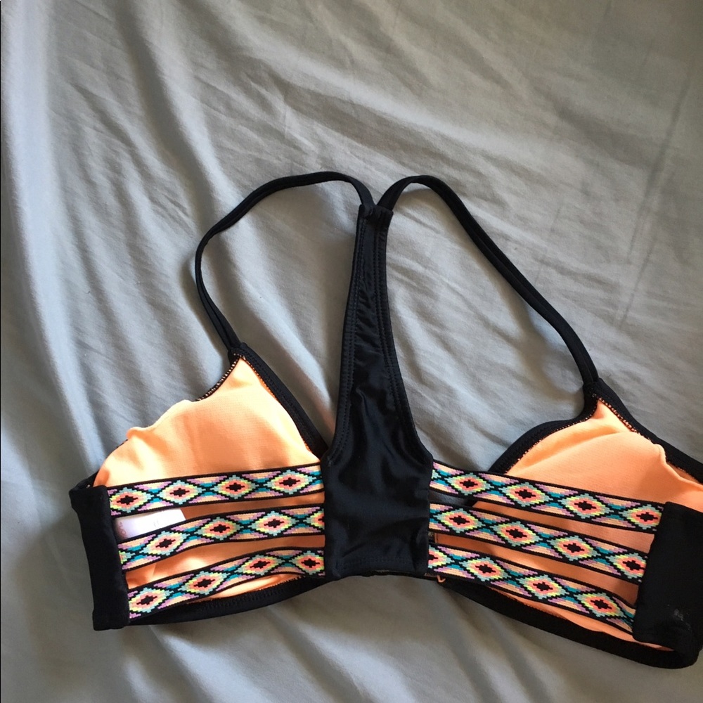 Bathing suit top - Picture 2 of 2
