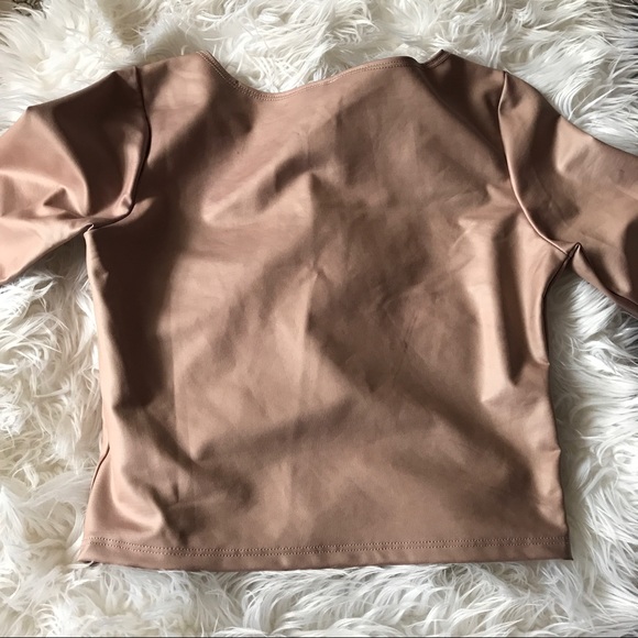 Blush/ Nude pleather crop top - Picture 3 of 3