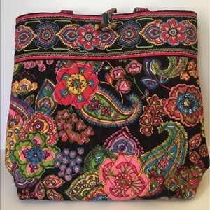 Vera Bradley signature tote in Symphony in Hue