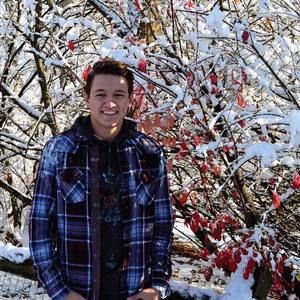 Meet your Posher, Luke