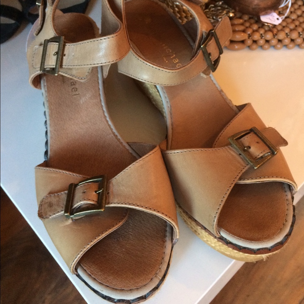 Fun leather wedge by Eric Michael espadrille