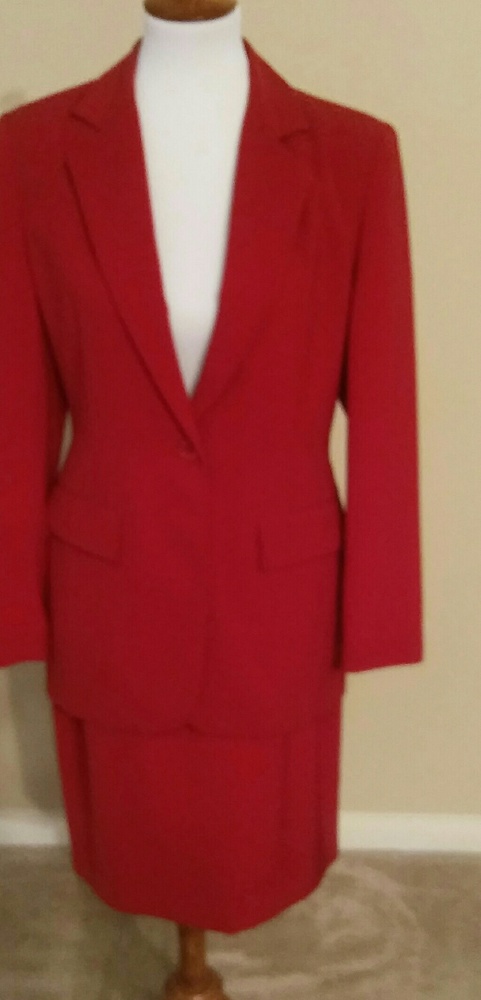 Womens business suit