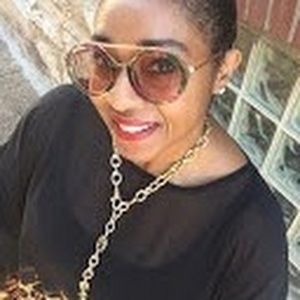 Meet your Posher, Kendra