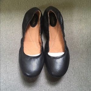 NIB Black Leather Grayson Erica Clarks Flats