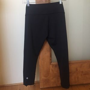Lululemon reversible cropped leggings