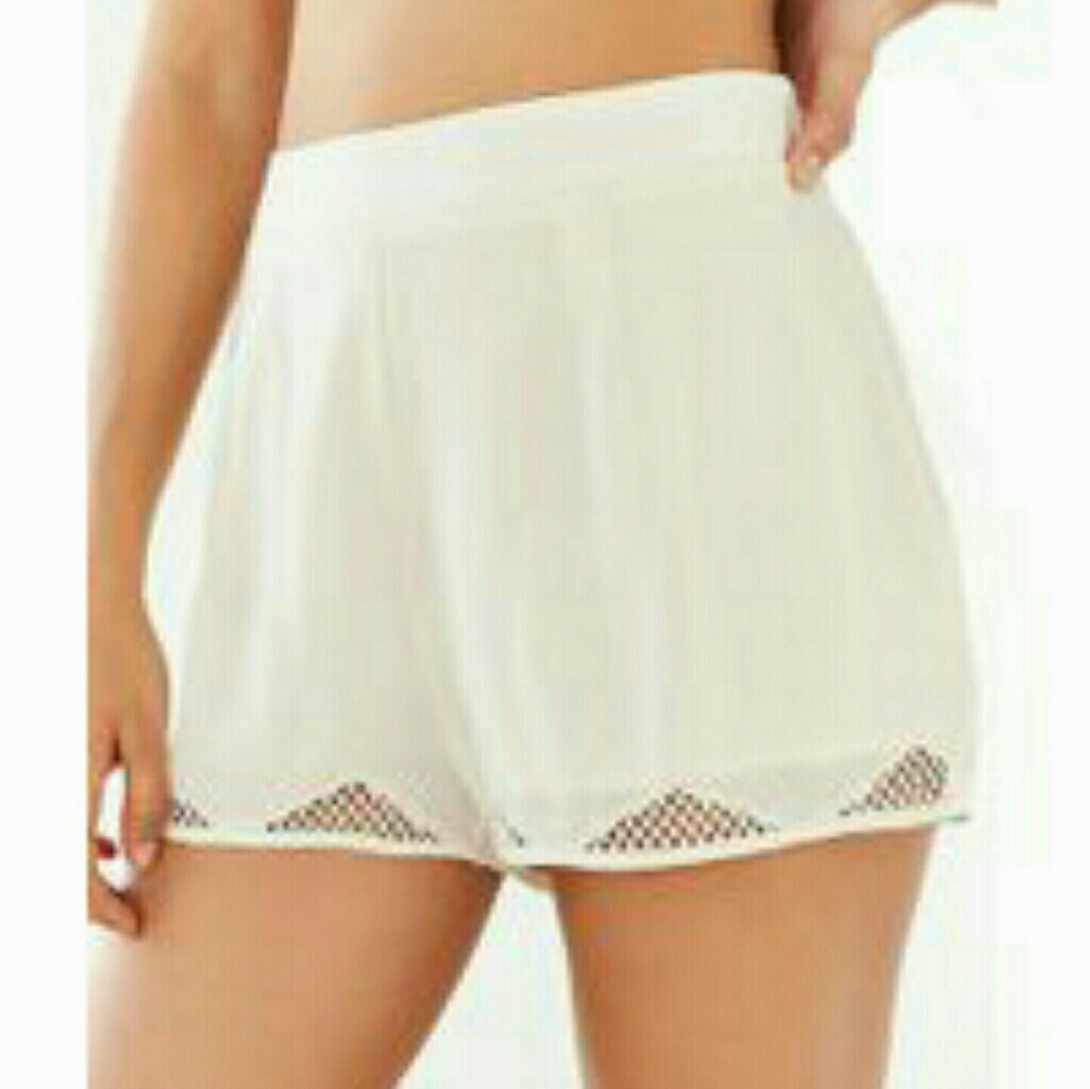 UO Kimchi Blue Cream Flowy Shorts NWOT - Picture 2 of 4